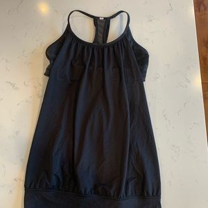 Lulu tank with built in CAMO bra